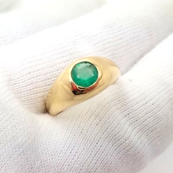 Authentic! Vintage Cartier 18k Yellow Gold Emerald Band Ring - Picture 8 of 8